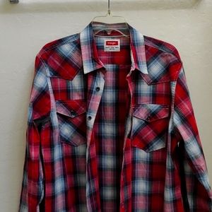 Wrangler Button Shirt